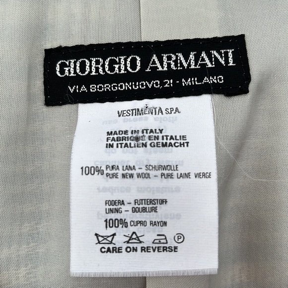 Vintage Giorgio Armani Italian wool blazer M (8) - Picture 5 of 10